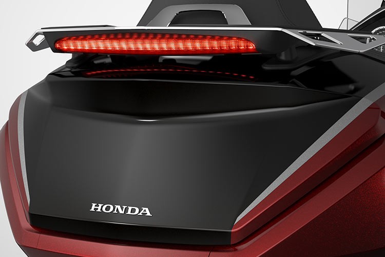 Tăng giá 30 triệu, Honda Gold Wing 2021 sắp mở bán được nâng cấp những gì mới? Tăng giá 30 triệu, Honda Gold Wing 2021 sắp mở bán được nâng cấp những gì mới?