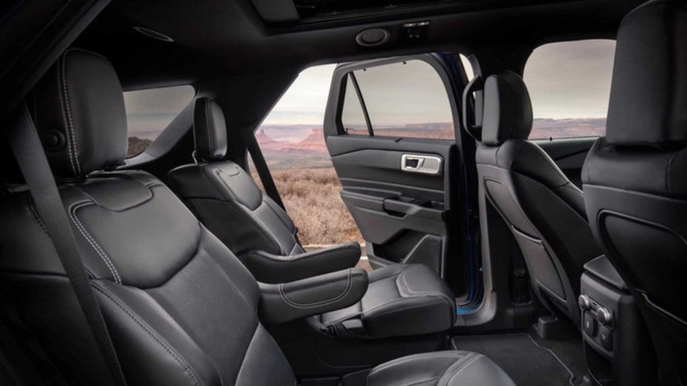 Đại lý thông báo Ford Explorer thế hệ mới sẽ về Việt Nam đầu năm sau
