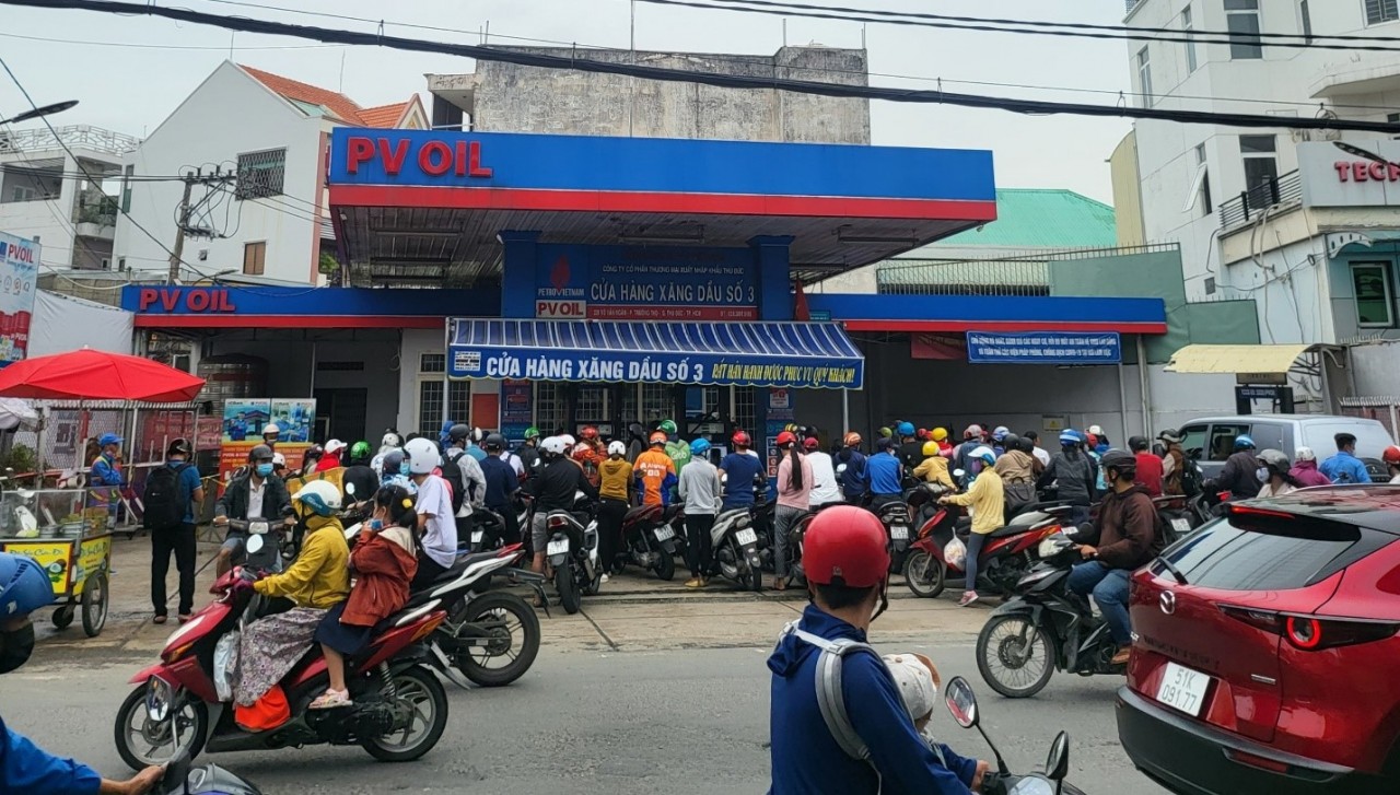 PVOIL nỗ lực đảm bảo nguồn cung xăng dầu PVOIL nỗ lực đảm bảo nguồn cung xăng dầu