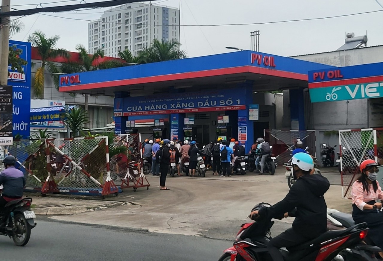 PVOIL nỗ lực đảm bảo nguồn cung xăng dầu PVOIL nỗ lực đảm bảo nguồn cung xăng dầu