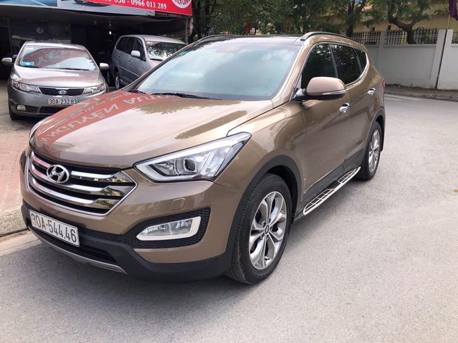 Dân Hà Nội đổ xô vào Sài Gòn tìm mua ô tô cũ do khan hàng dịp cuối năm Dân Hà Nội đổ xô vào Sài Gòn tìm mua ô tô cũ do khan hàng dịp cuối năm