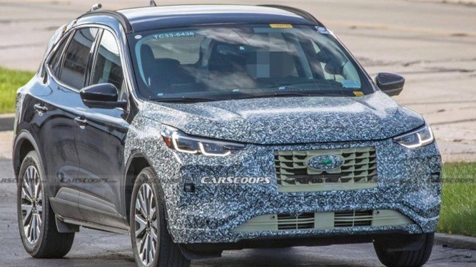 Ford Escape 2023 lộ diện trên đường chạy thử