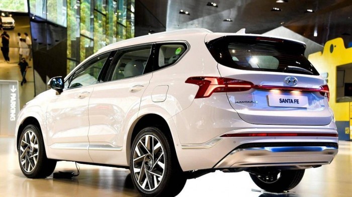 Hyundai SantaFe phiên bản 6 chỗ sẽ ra mắt cuối năm nay