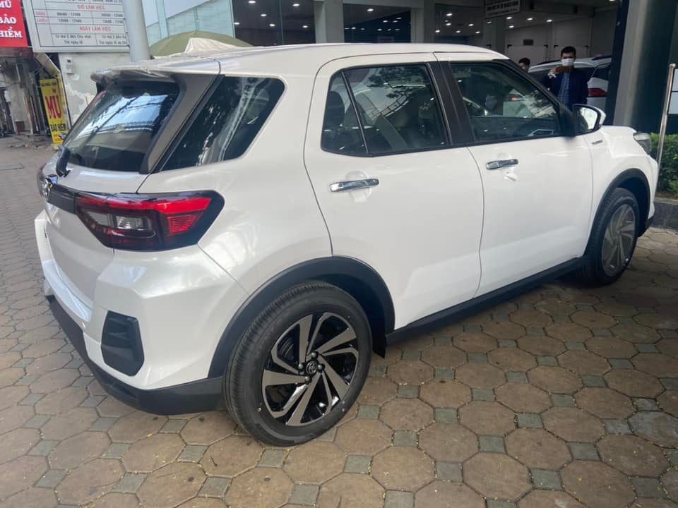 Toyota Raize đồng loạt về đại lý nhưng số lượng rất ít