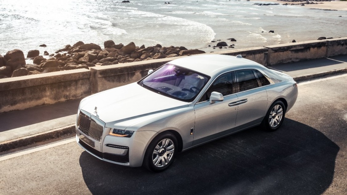 Rolls Royce New Ghost đồng điệu với thiên nhiên rừng và biển Vũng Tàu