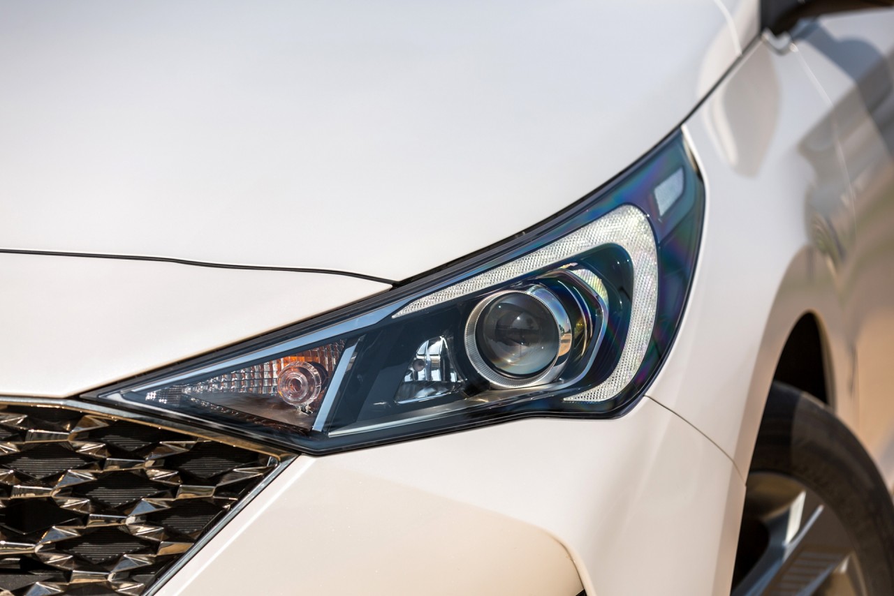 Hyundai Accent mới giá từ 426 triệu đồng