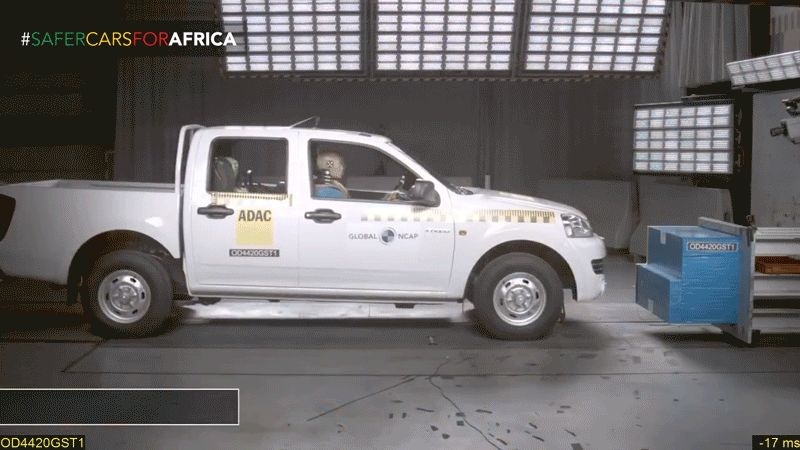 Bán tải Trung Quốc nhận điểm 0 trong thử nghiệm va chạm Bán tải Trung Quốc nhận điểm 0 trong thử nghiệm va chạm