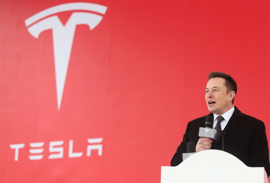 Tesla tuyên bố tạm ngừng sản xuất Model S và Model X đến đầu năm 2021