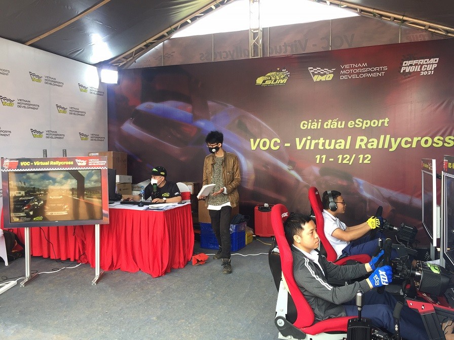 Trải nghiệm đường đua trực tuyến hấp dẫn tại PVOIL VOC 2021 Trải nghiệm đường đua trực tuyến hấp dẫn tại PVOIL VOC 2021