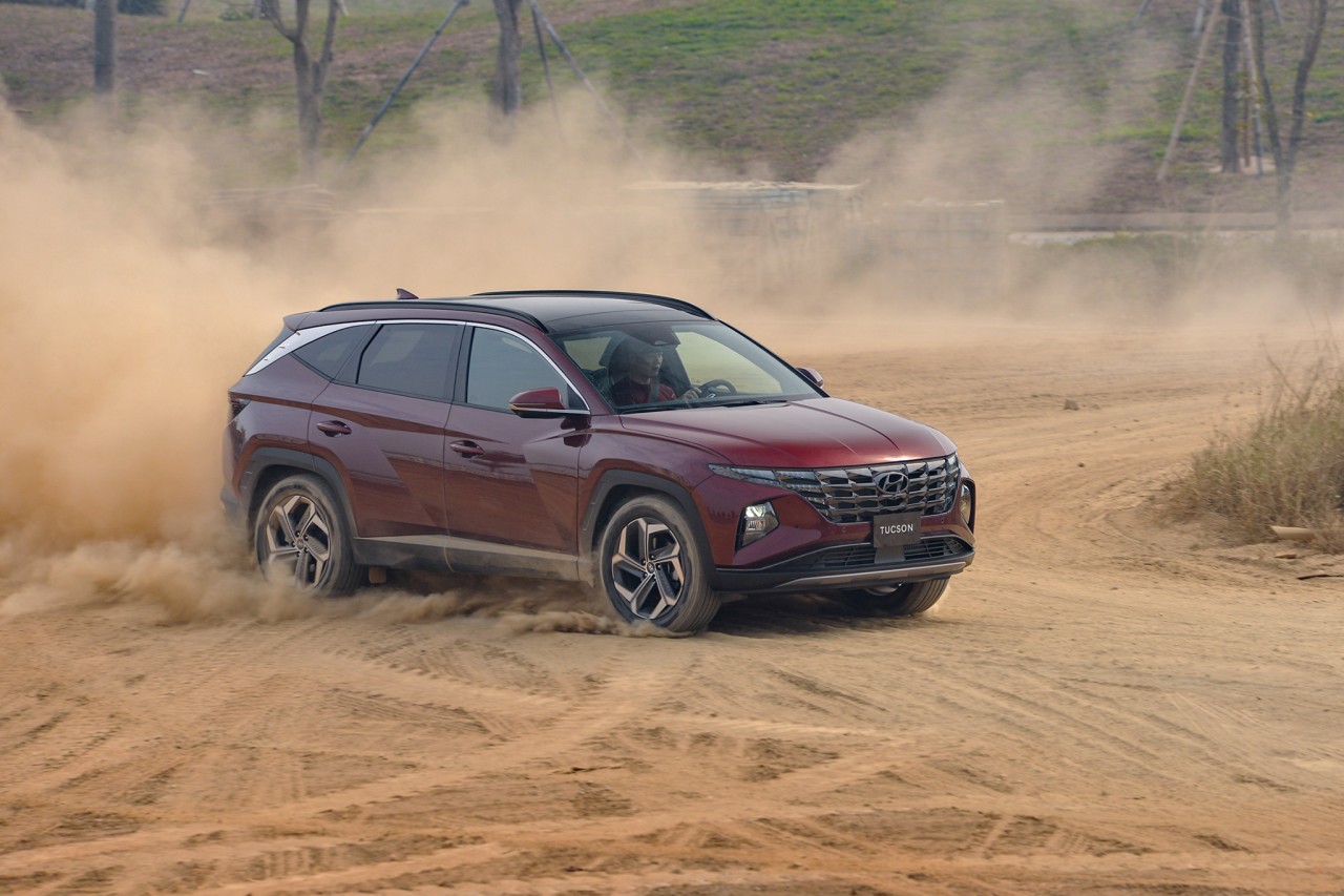 Hyundai Tucson 2022 ra mắt, giá từ 825 triệu đồng Hyundai Tucson 2022 ra mắt, giá từ 825 triệu đồng