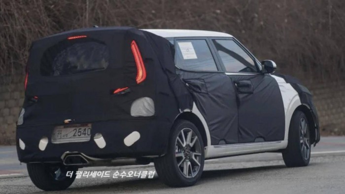 Kia Soul bản nâng cấp chạy thử, đầu xe giống Kia K3 mới
