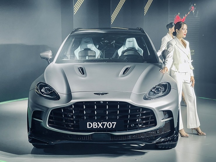Tổng hợp những mẫu xe ra mắt thị trường Việt Nam trong tháng 11 Tổng hợp những mẫu xe ra mắt thị trường Việt Nam trong tháng 11