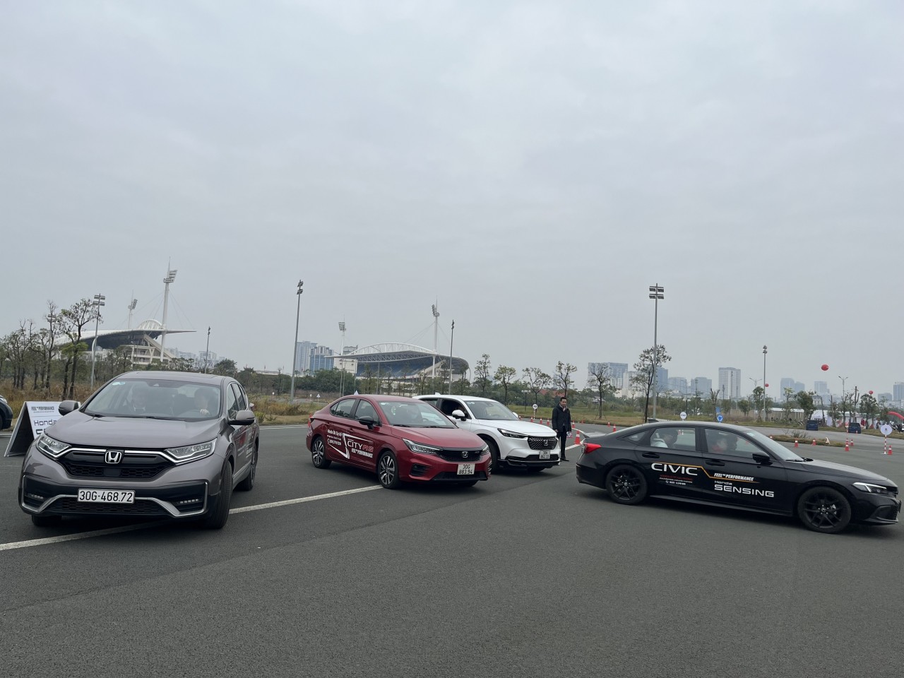 Khách hàng thích thú trải nghiệm các mẫu xe Honda tại Honda Thanks Day Khách hàng thích thú trải nghiệm các mẫu xe Honda tại Honda Thanks Day