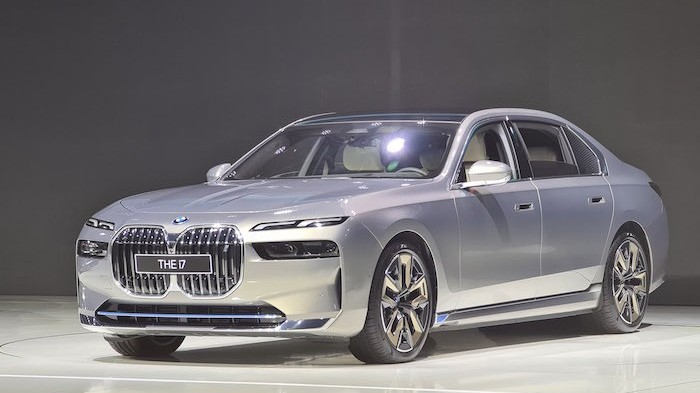 Đến lượt xe điện BMW i7 ra mắt tại Việt Nam, đối đầu trực tiếp Mercedes-Benz EQS