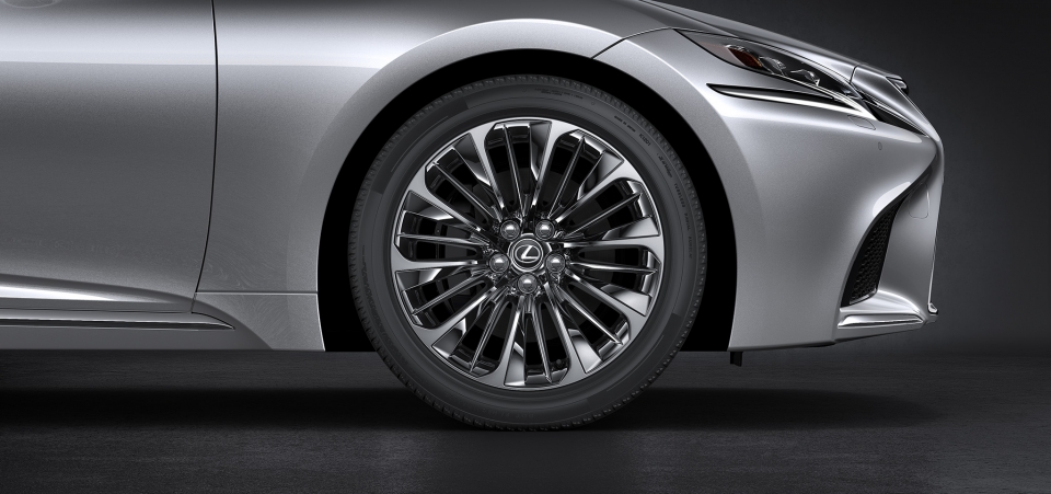 Lexus LS 500 2019 và LS 500h 2019 ra mắt, giá từ 7 tỷ đồng lexus ra mat ls 500 2019 gia tu 708 ti dong