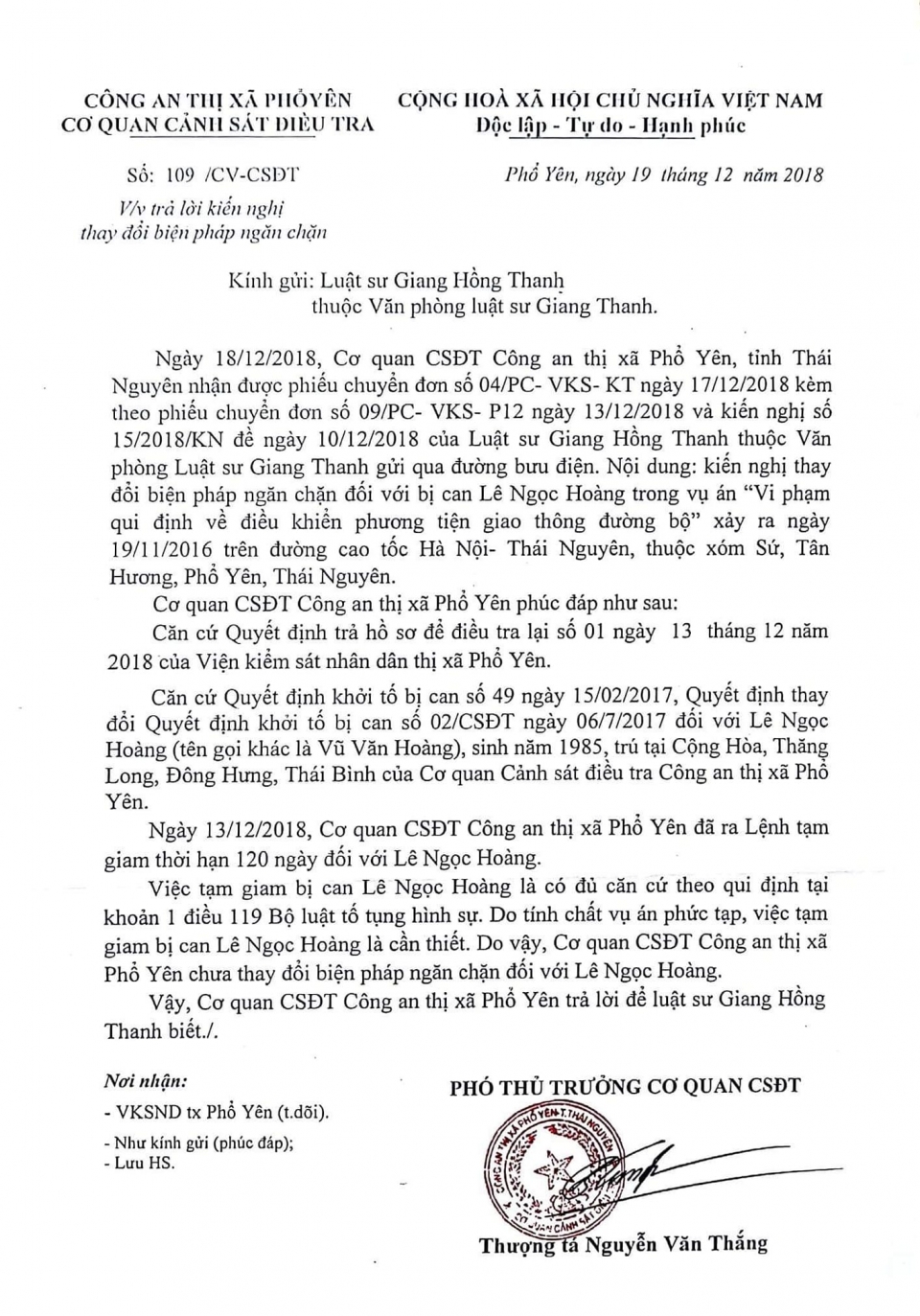 Cà phê OF: Vợ tài xế container vụ Innova đi lùi trên cao tốc 'mong chồng được về ăn Tết' ca phe of vo tai xe container vu innova di lui tren cao toc mong chong duoc ve an tet