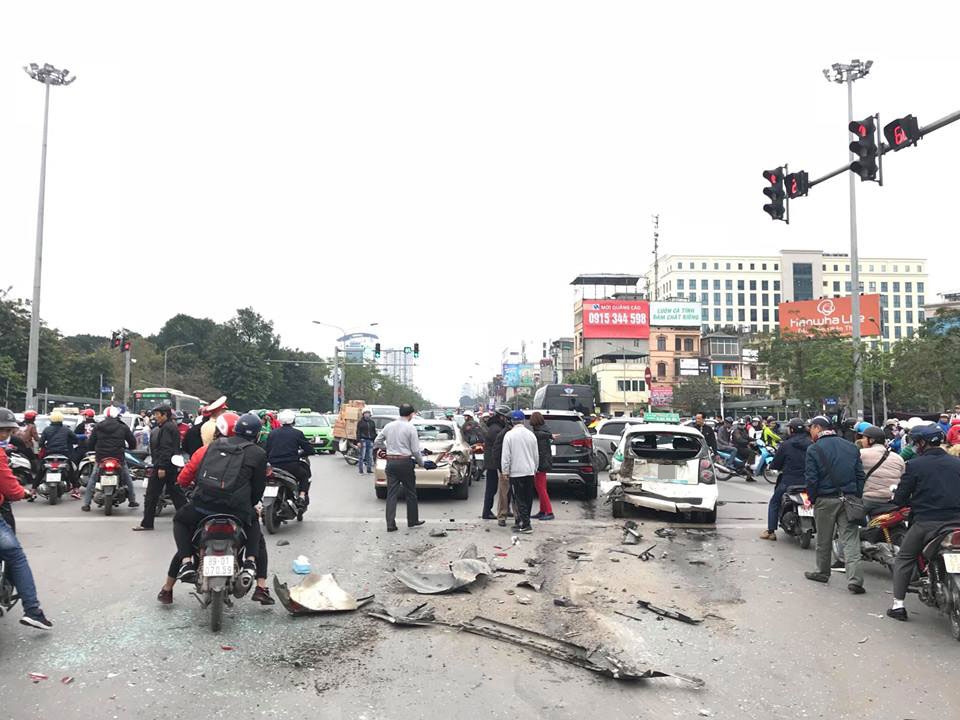 hyundai santa fe dam nat 2 o to 1 xe may tai nga tu dai co viet