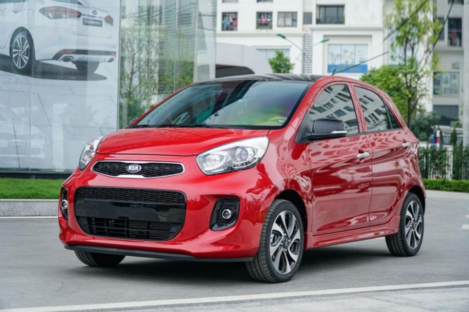 Vinfast Fadil, Honda Brio và các xe cùng tầm giá, chọn xe nào? vinfast fadil honda brio va cac xe cung tam gia chon xe nao