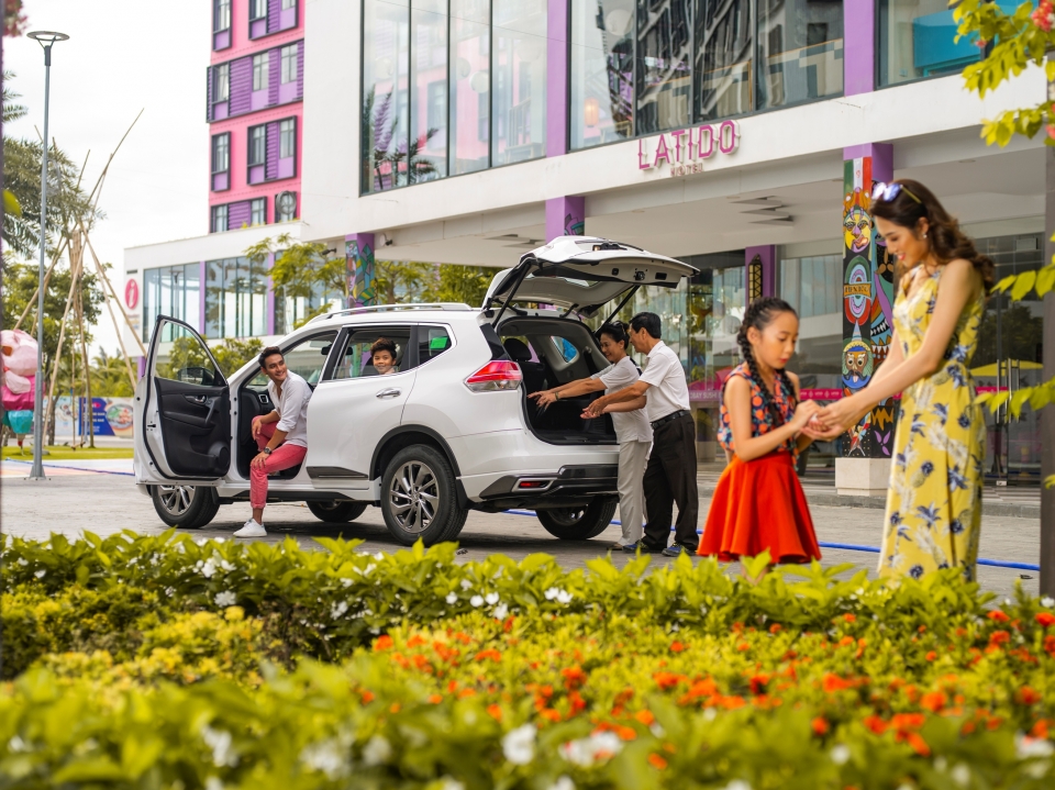 Nissan Việt Nam tặng quà kép cho khách hàng mua xe trong tháng 3 nissan viet nam tang qua kep cho khach hang mua xe trong thang 3