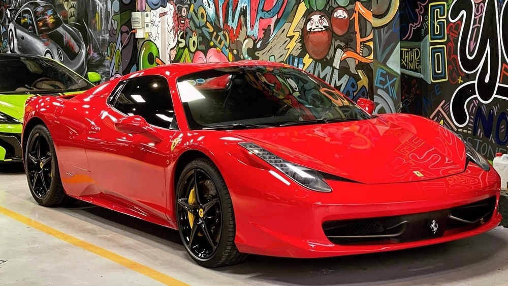 Chủ tịch cà phê Trung Nguyên bán hết siêu xe Ferrari