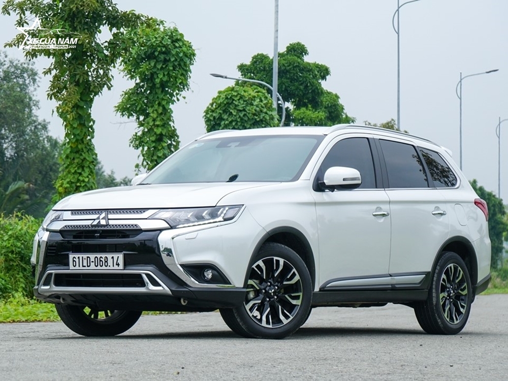 Mitsubishi Việt Nam hỗ trợ 50% trước bạ kèm bảo hiểm vật chất trong tháng 11 Mitsubishi Việt Nam hỗ trợ 50% trước bạ kèm bảo hiểm vật chất trong tháng 11