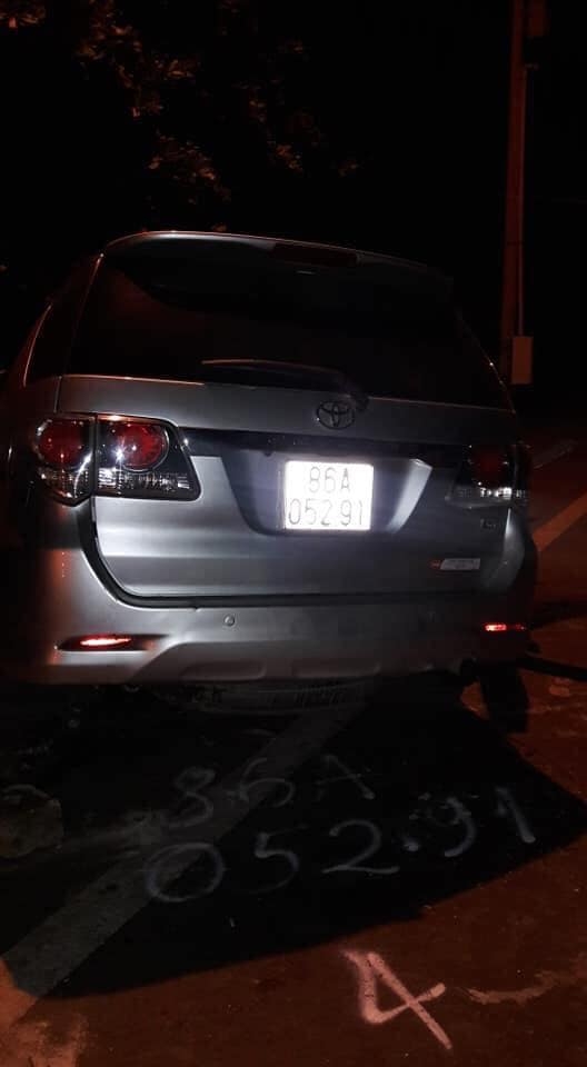 Toyota Fortuner bị xé toang sau cú tông trực diện với ô tô tải ở Đồng Nai toyota fortuner bi xe toac sau cu tong truc dien voi o to tai o dong nai