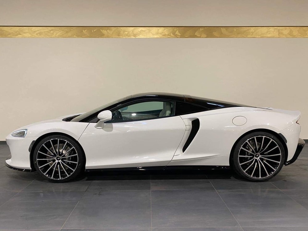 McLaren GT lần đầu đặt chân đến Việt Nam McLaren GT lần đầu đặt chân đến Việt Nam