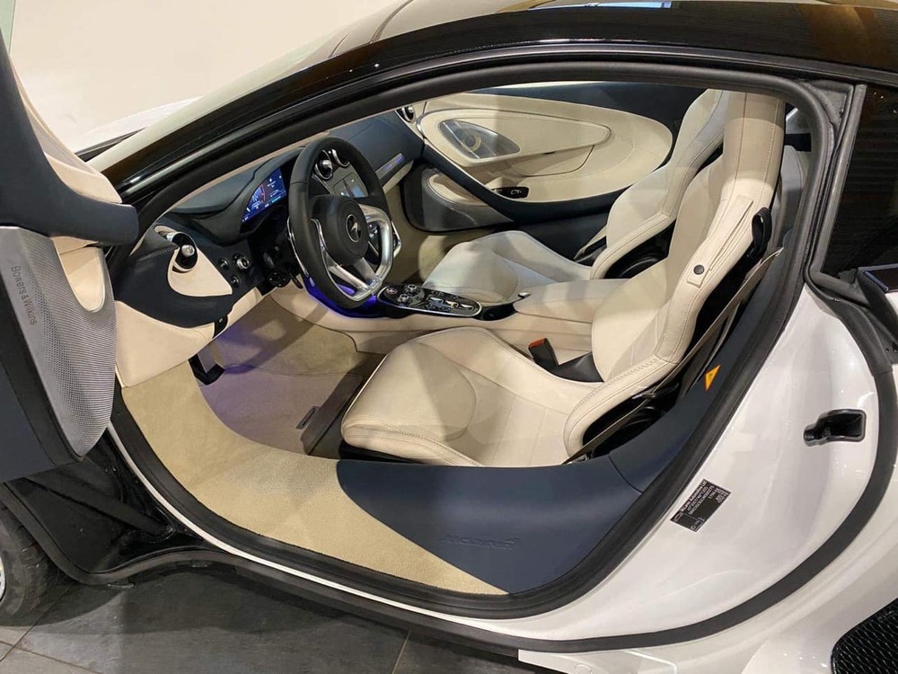 McLaren GT lần đầu đặt chân đến Việt Nam McLaren GT lần đầu đặt chân đến Việt Nam