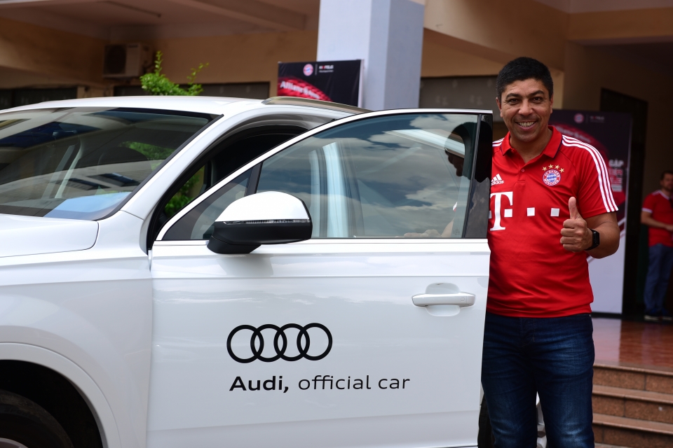 Audi đưa huyền thoại bóng đá Đức Bayern đến Việt Nam audi dua huyen thoai bong da duc bayern den viet nam