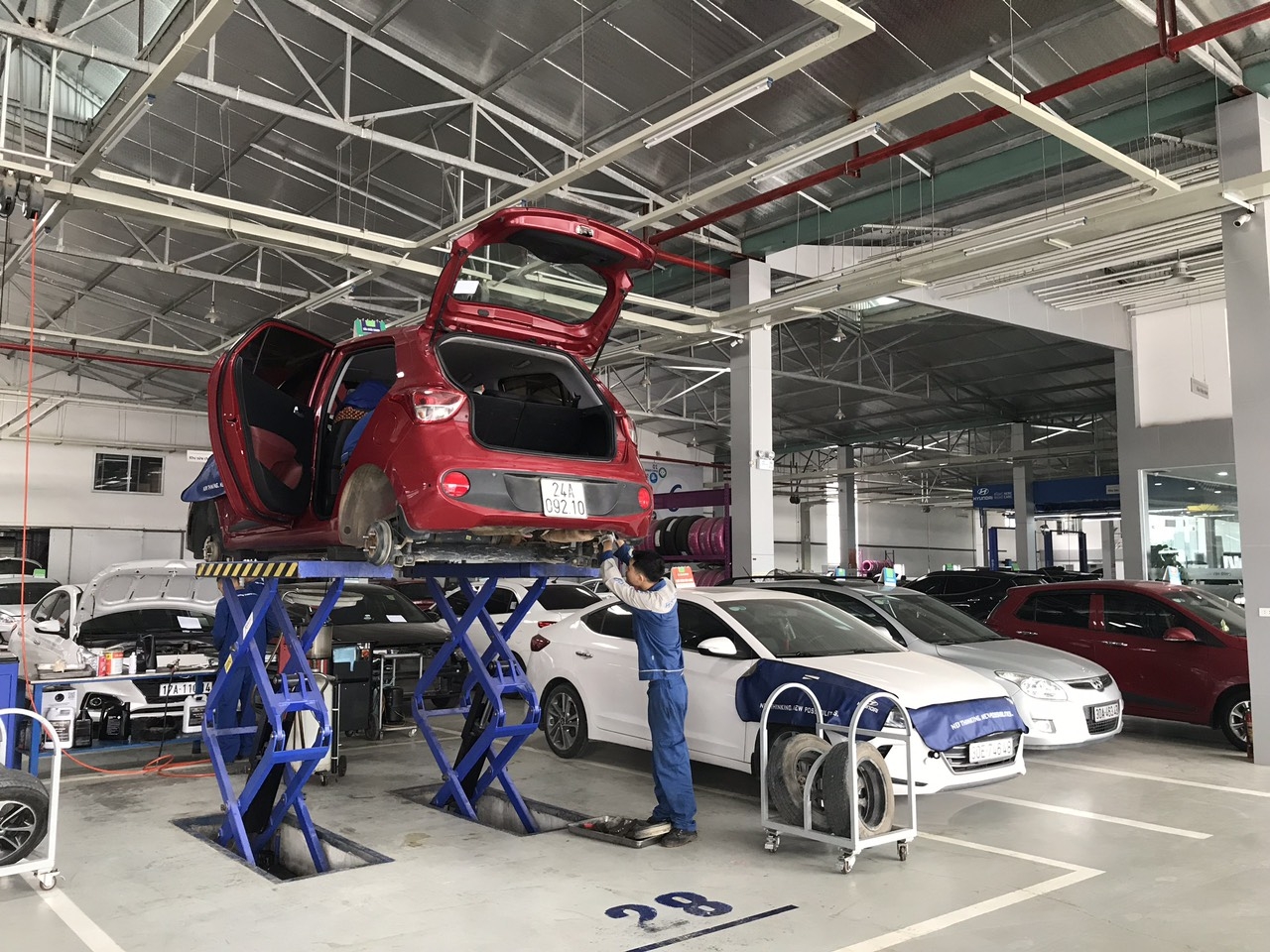 Hyundai Phạm Văn Đồng - địa điểm sửa chữa, bảo dưỡng ôtô chính hãng tại Hà Nội hyundai pham van dong dia diem sua chua bao duong oto chinh hang tai ha noi