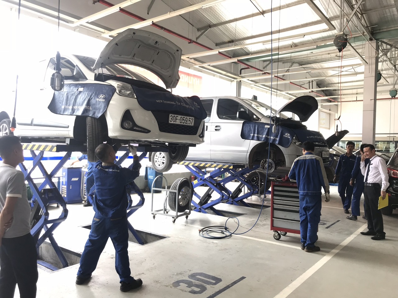 Hyundai Phạm Văn Đồng - địa điểm sửa chữa, bảo dưỡng ôtô chính hãng tại Hà Nội hyundai pham van dong dia diem sua chua bao duong oto chinh hang tai ha noi