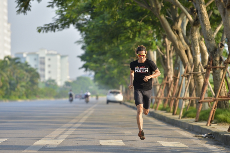 Người Việt đầu tiên chạy xuyên Đông Nam Á chia sẻ bí quyết trước thềm Otofun Marathon 2019 nguoi viet dau tien chay xuyen dong nam a chia se bi quyet truoc them otofun marathon 2019