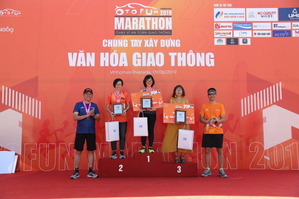 Otofun Marathon 2019 vinh danh các nhà vô địch otofun marathon 2019 vinh danh cac nha vo dich