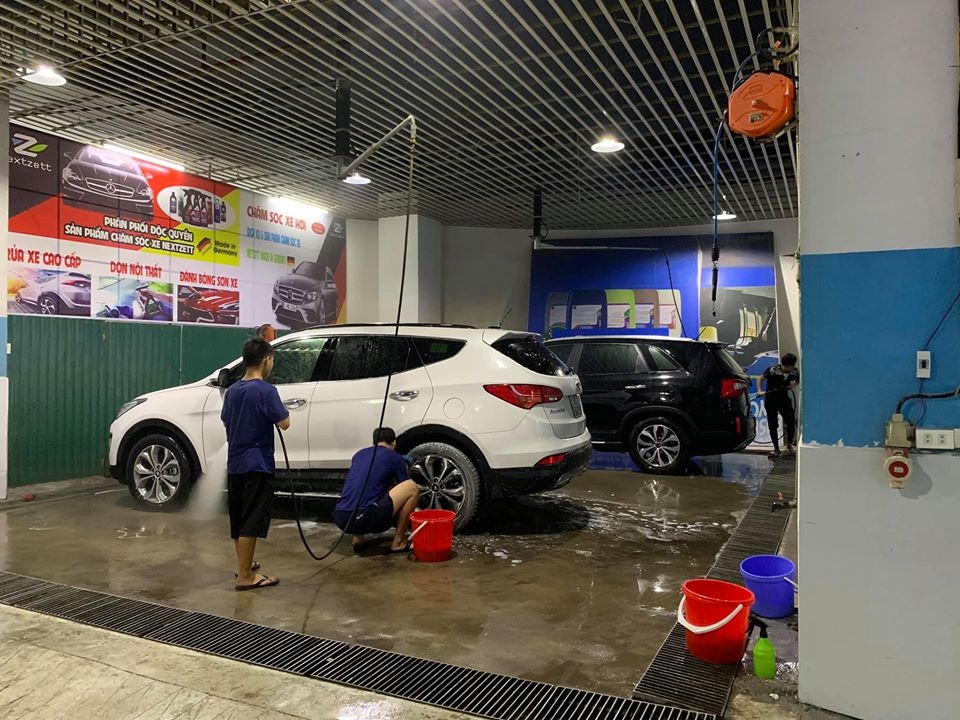 Cách xử lý những đốm nước xấu xí trên vỏ xe ô tô cach xu ly nhung dom nuoc xau xi tren vo xe o to
