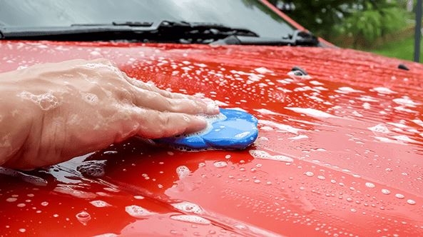 Cách xử lý những đốm nước xấu xí trên vỏ xe ô tô cach xu ly nhung dom nuoc xau xi tren vo xe o to