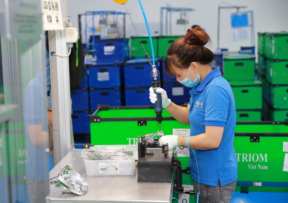 Triom Việt Nam đầu tư 5.000m2 mở rộng nhà máy sản xuất đèn ô tô, xe máy triom viet nam dau tu 5000m2 mo rong nha may san xuat den o to xe may
