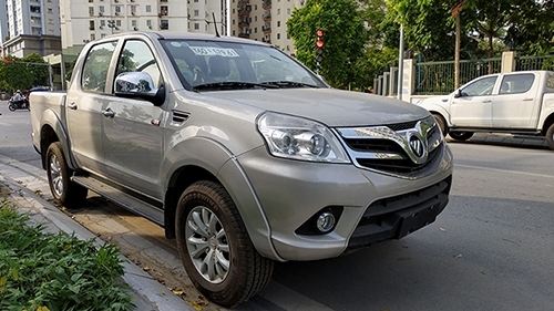 Xe bán tải Trung Quốc Foton Tunland đầu tiên về Việt Nam