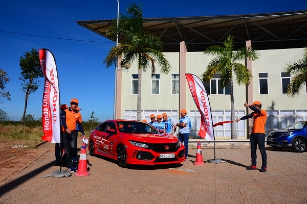 honda viet nam day manh dao tao lai xe an toan