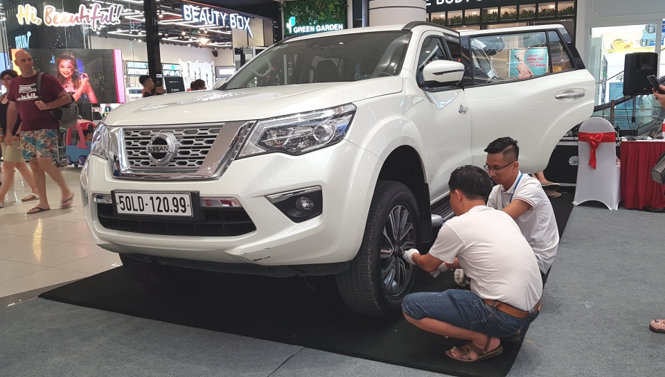 nissan viet nam to chuc chuoi su kien tri an khach hang tai ha noi va tp ho chi minh