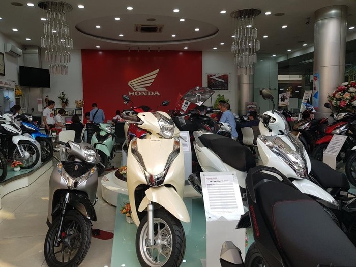 Doanh số xe máy tiếp tục sụt giảm trong nửa đầu 2019 vamm doanh so xe may lien tiep sut giam trong nua dau 2019