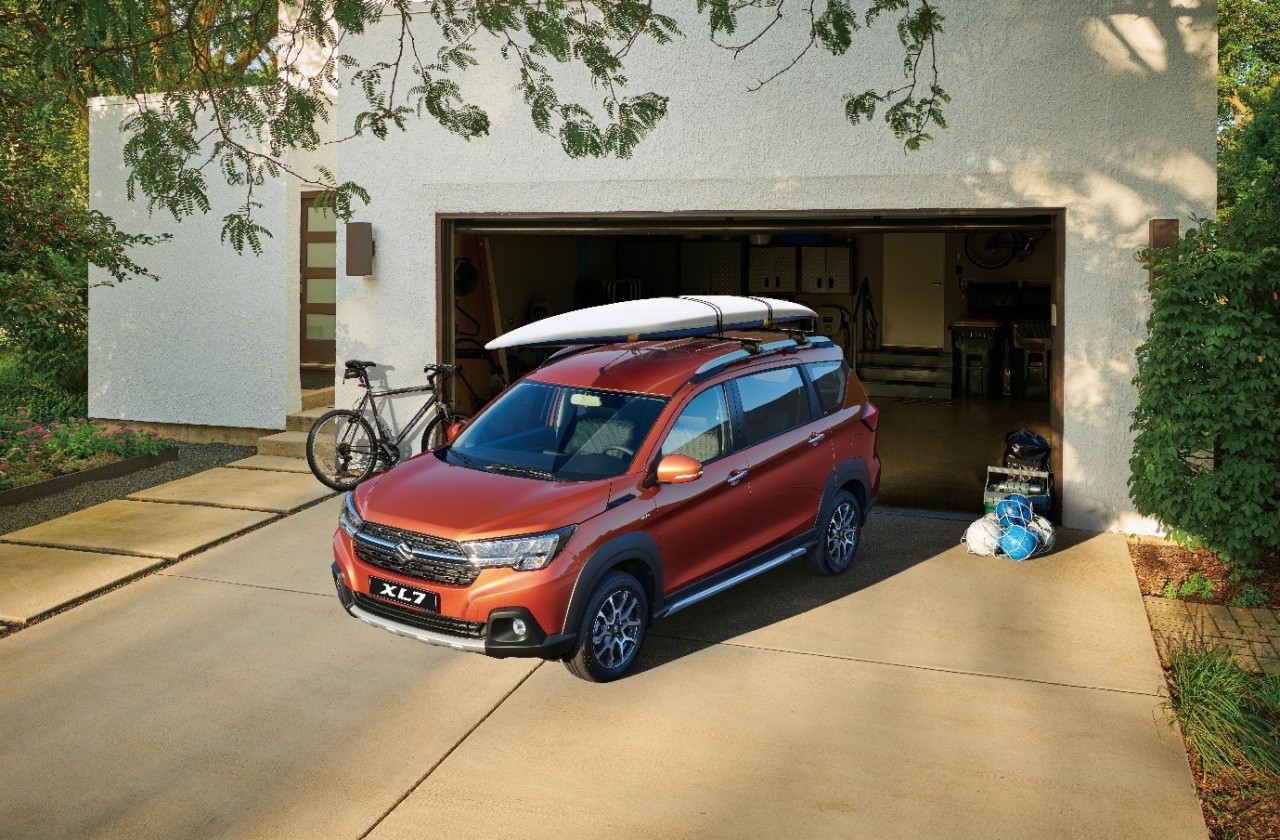 Suzuki ra mắt XL7 hoàn toàn mới: SUV 7 chỗ mạnh mẽ sẵn sàng cho khởi đầu mới suzuki ra mat xl7 hoan toan moi suv 7 cho manh me san sang cho khoi dau moi