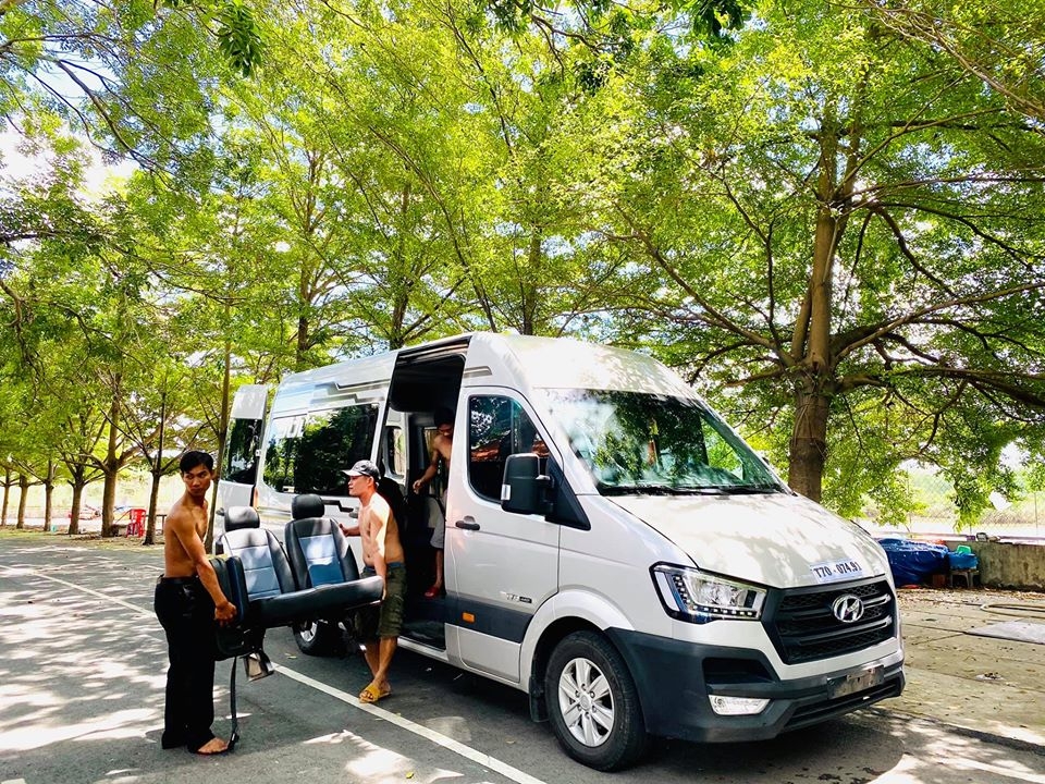 Hướng dẫn làm thủ tục hạ tải cho xe 16 chỗ xuống tải van huong dan lam thu tuc ha tai cho xe 16 cho xuong tai van