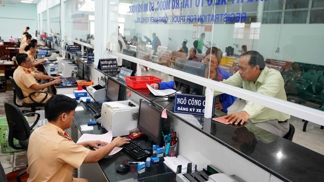Người dân có thể đăng ký ô tô, xe máy, nộp trước bạ online, kể từ ngày 15/8