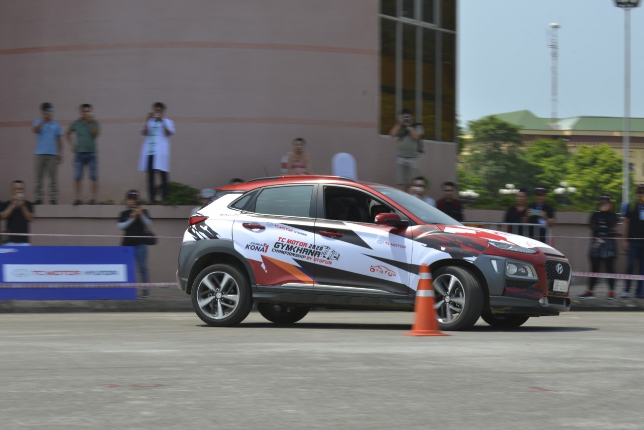 Lời cảm ơn từ BTC, BĐH Giải đua Ô tô thể thao TC MOTOR Gymkhana Championship by OTOFUN 2020 loi cam on tu btc bdh giai dua o to the thao tc motor gymkhana championship by otofun 2020