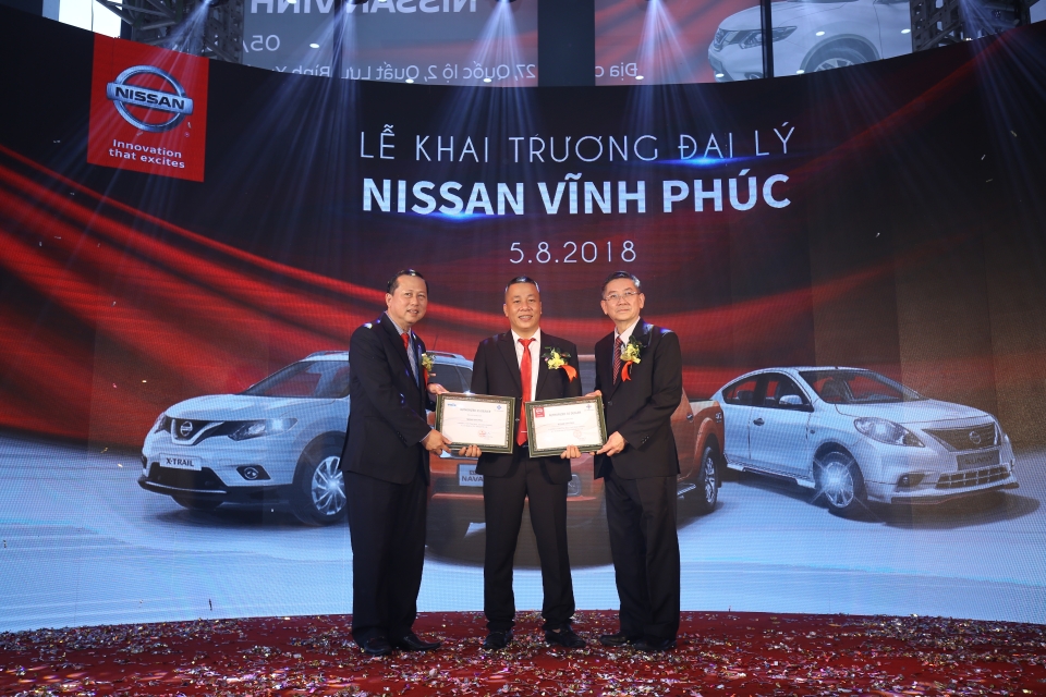 Nissan Việt Nam khai trương đại lý thứ 22 nissan viet nam chao don thanh vien thu 22 dai ly nissan vinh phuc