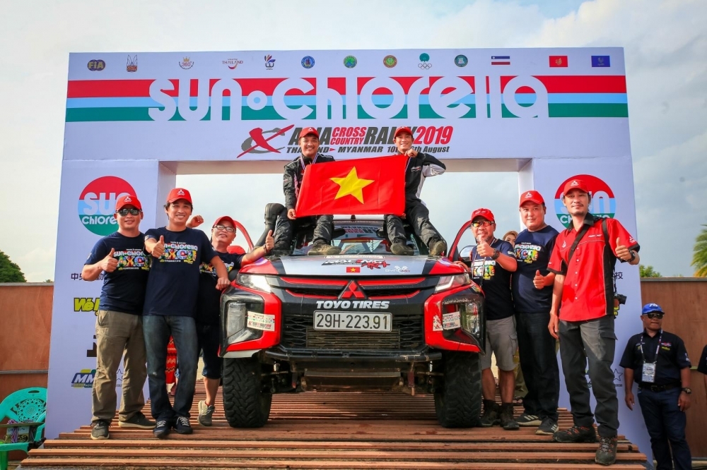 Đội đua Racing AKA đạt thành tích ấn tượng tại giải đua quốc tế AXCR 2019 doi dua racing aka dat thanh tich an tuong tai giai dua quoc te axcr 2019