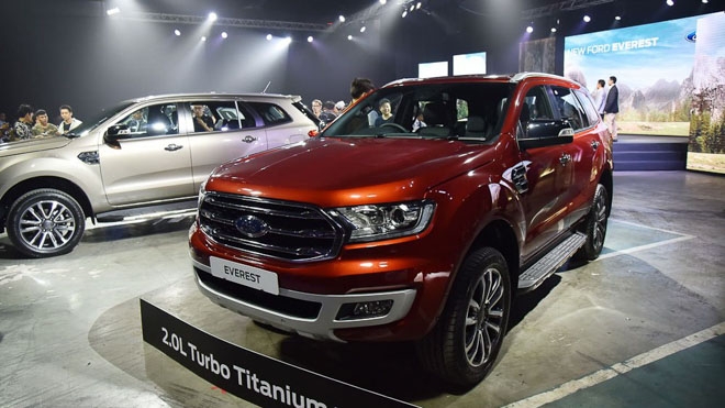 gia ford everest giam sau truoc thang co hon khach hang huong loi hang tram trieu
