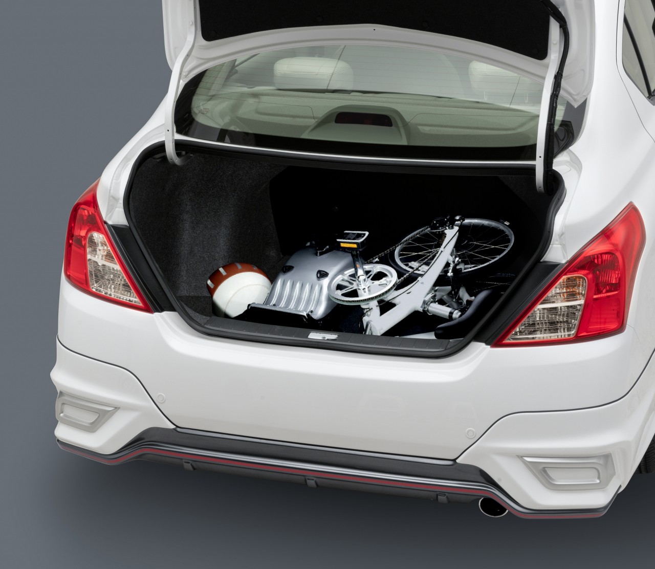 Nissan và TCIE Việt Nam công bố giá mới của Sunny và ưu đãi cho các dòng xe Nissan trong tháng 8 nissan va tcie viet nam cong bo gia moi cua sunny va uu dai cho cac dong xe nissan trong thang 8