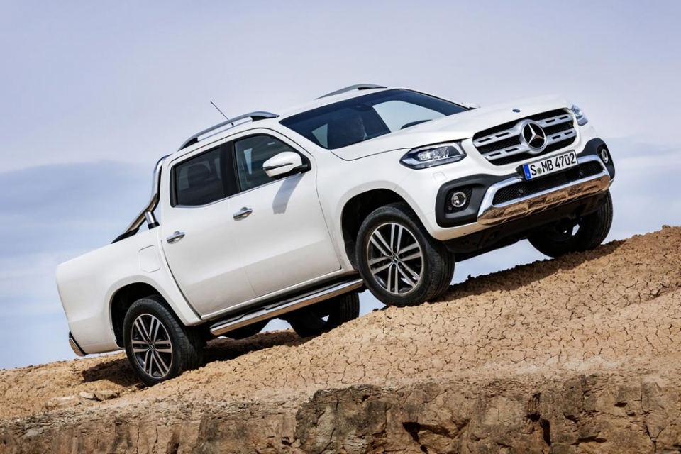 Sắp điều chỉnh tăng lệ phí trước bạ của xe pick-up và xe tải VAN sap dieu chinh tang le phi truoc ba cua xe pick up va xe tai van