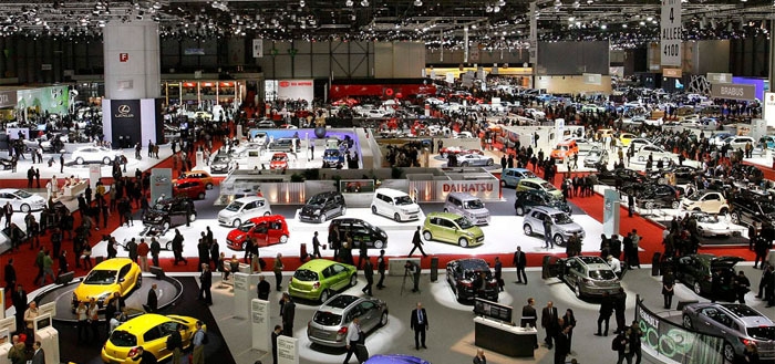 vinfast sanh vai cung cac hang xe noi tieng quoc te tai paris motor show